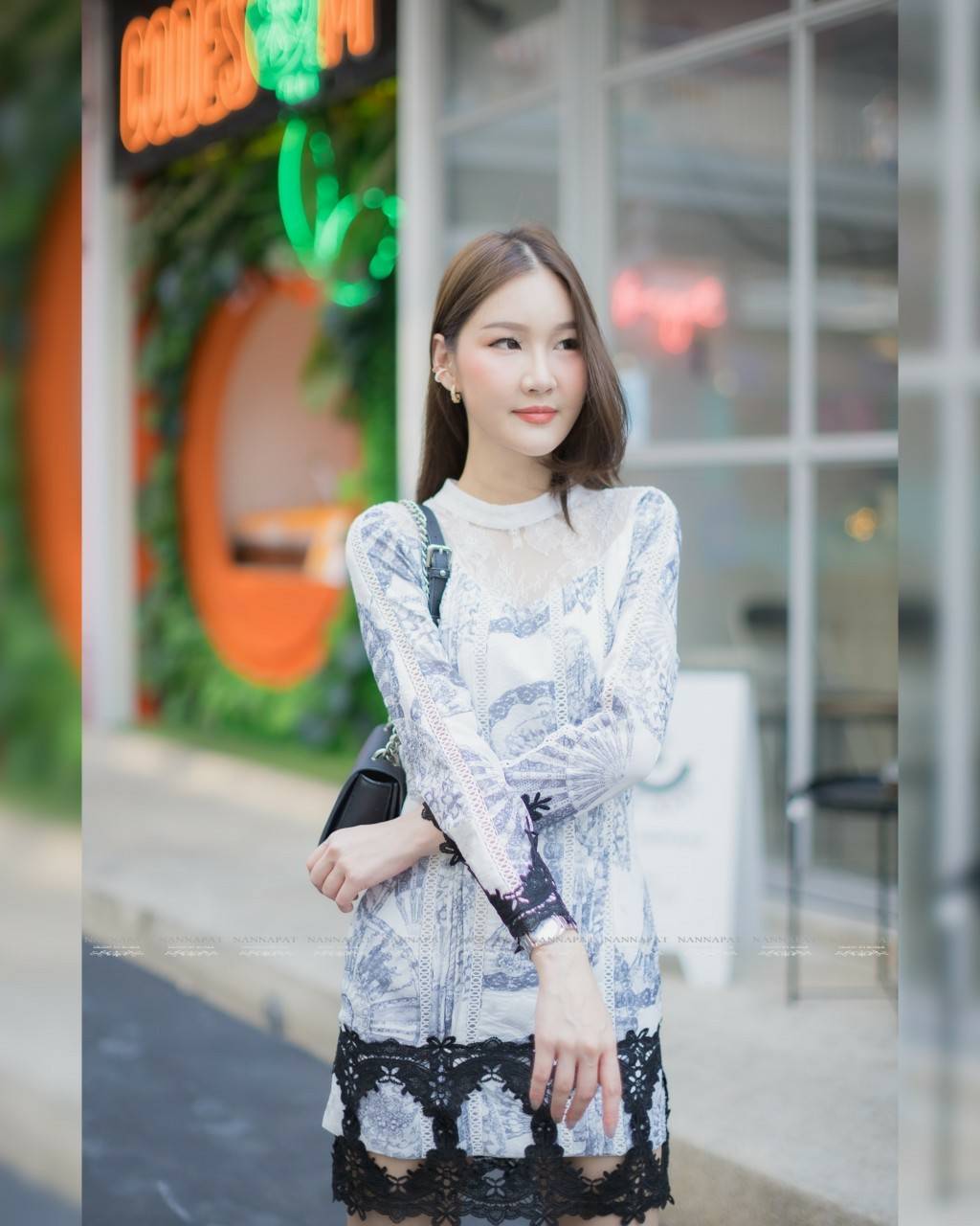 เดรสสวยซับในอย่างดี ซิปหลัง