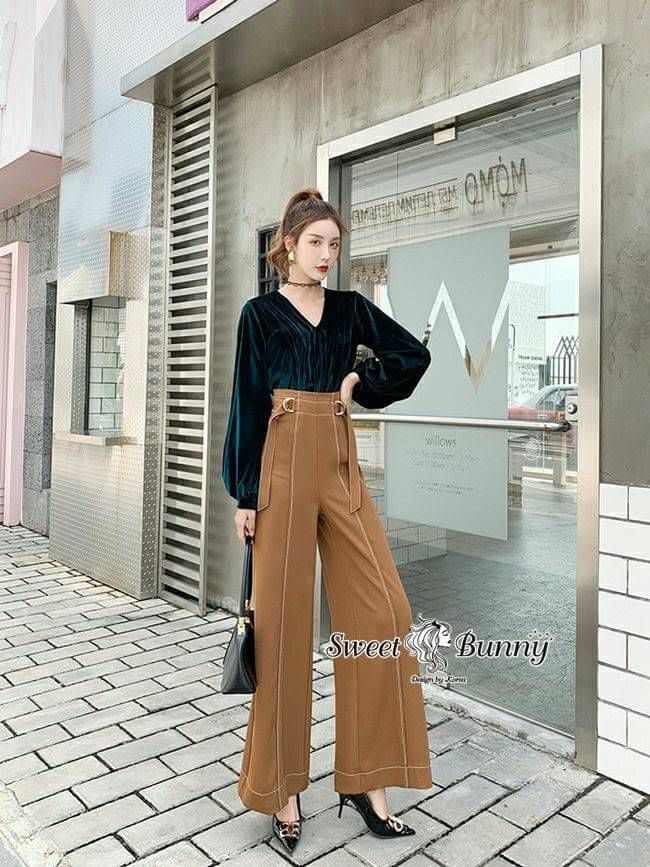 เสื้อคอวีแขนยาวพองสวยอกเย็บตีเกล็ด