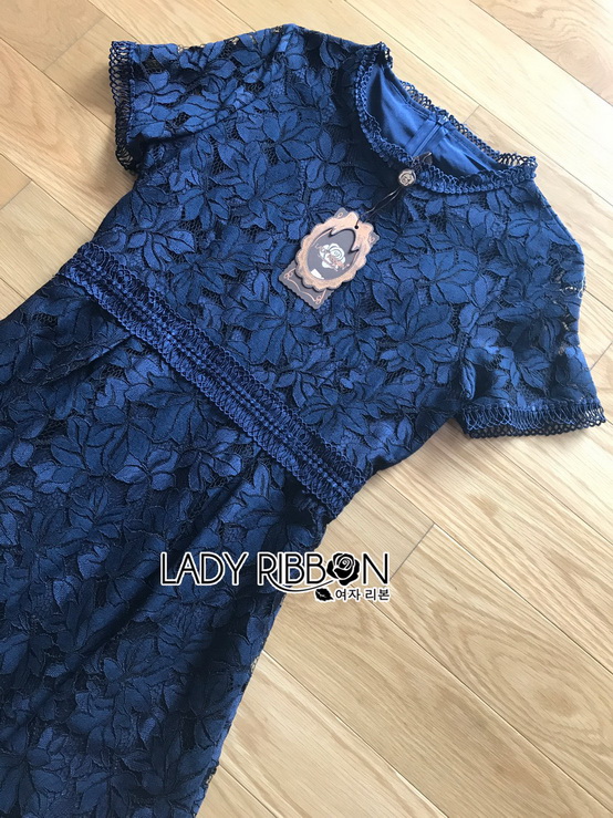 Lace Dress เดรสผ้าลูกไม้สีน้ำเงินเข้มทรงเบสิก