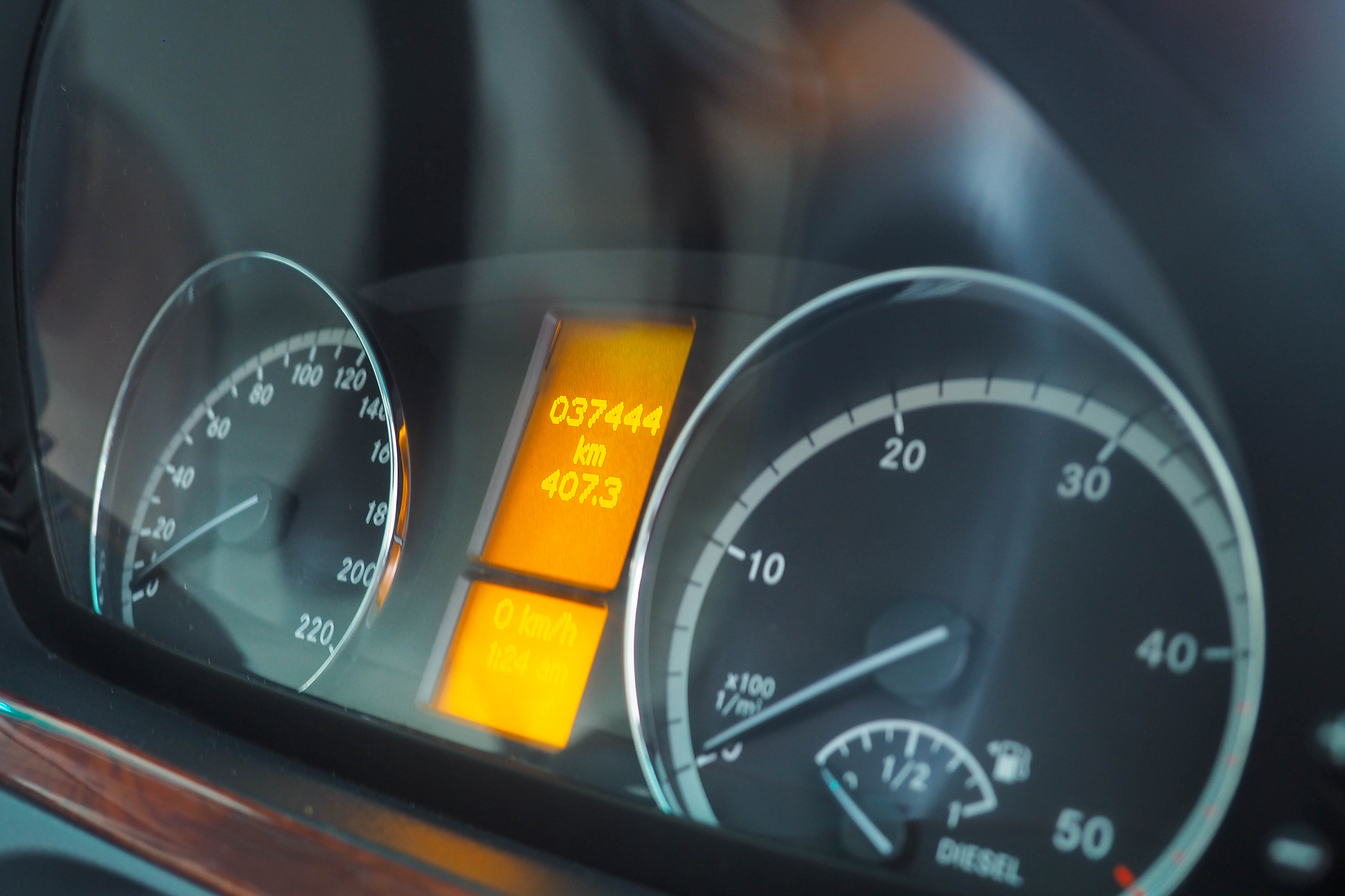 จองแล้ว VITO 115 CDI Com Extra long W639