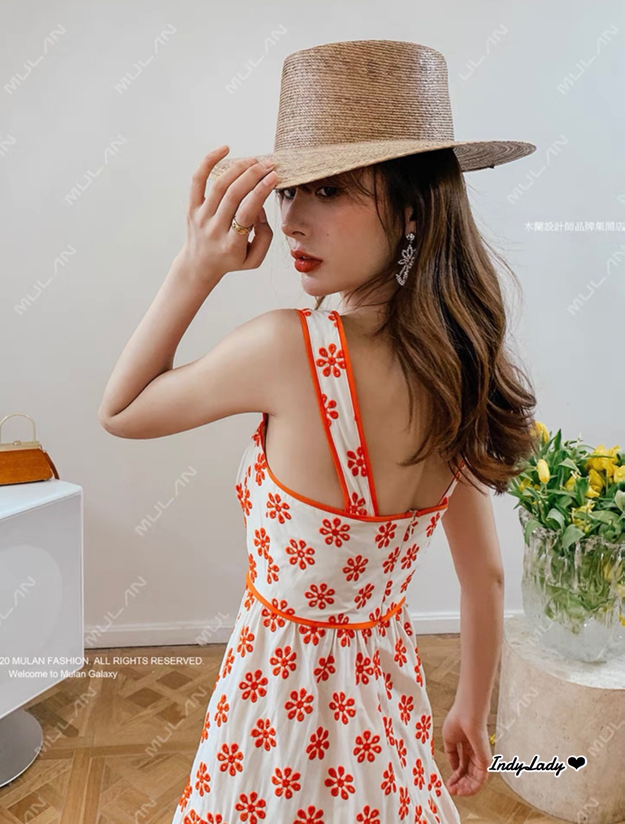 Maxi dress ตัวเดรสสายเดี่ยว