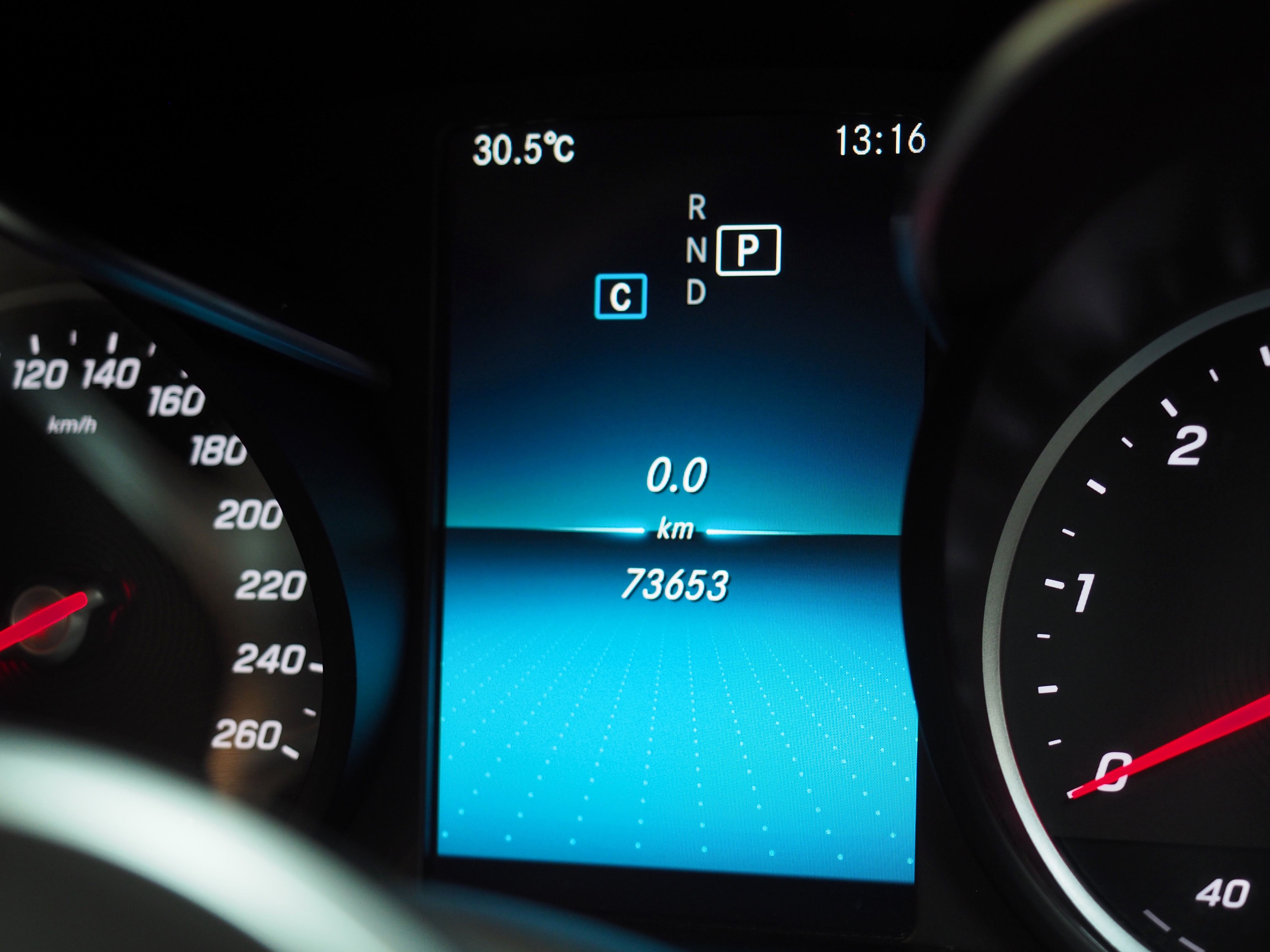 จองแล้ว C220d Exclusive W205