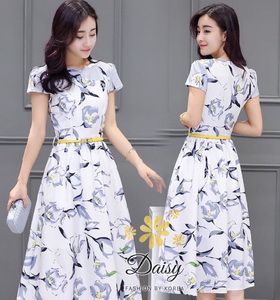เสื้อผ้าแฟชั่นเกาหลีพร้อมส่ง