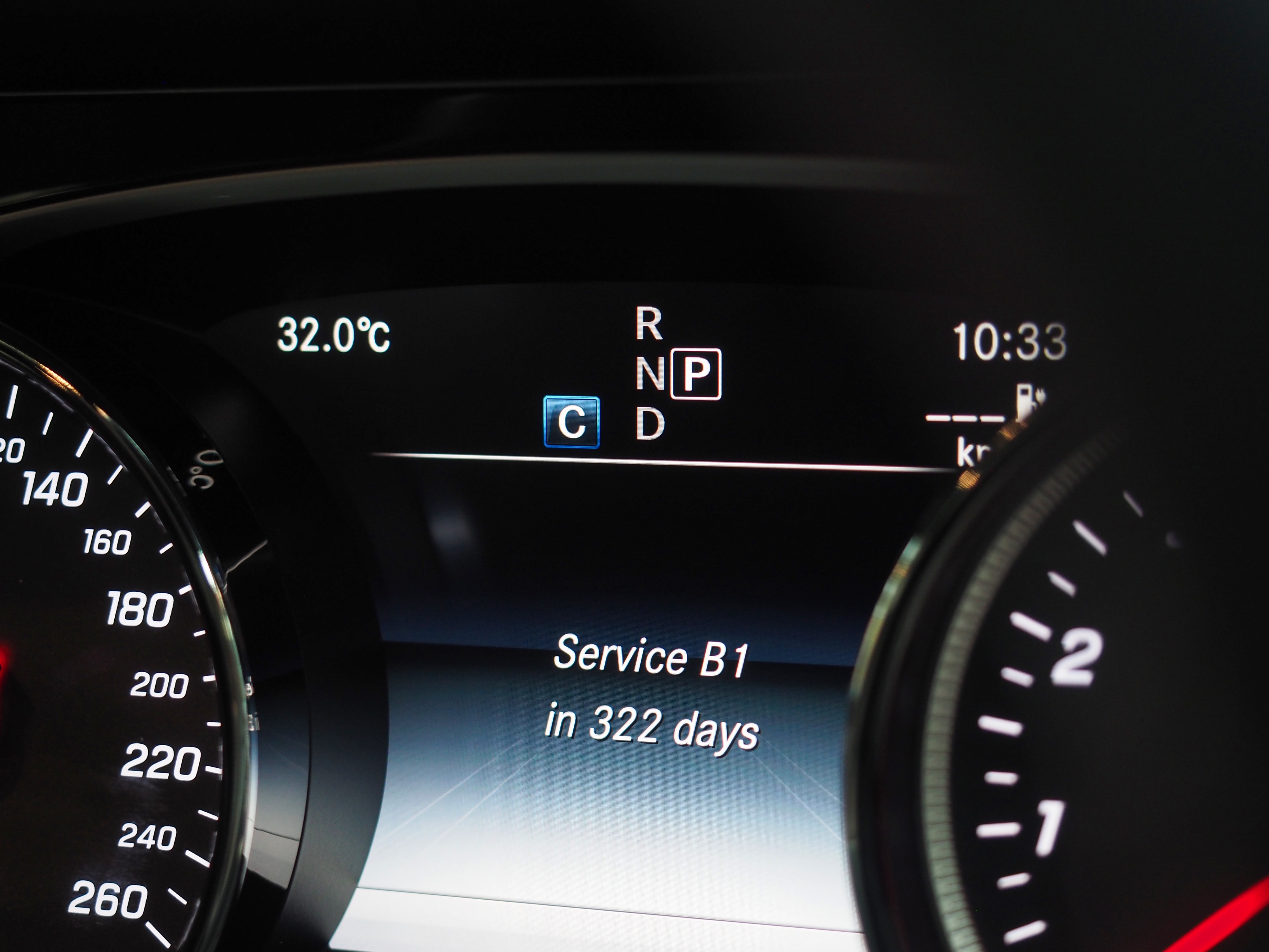 จองแล้ว E350e Avantgarde Plug In Hybrid W213