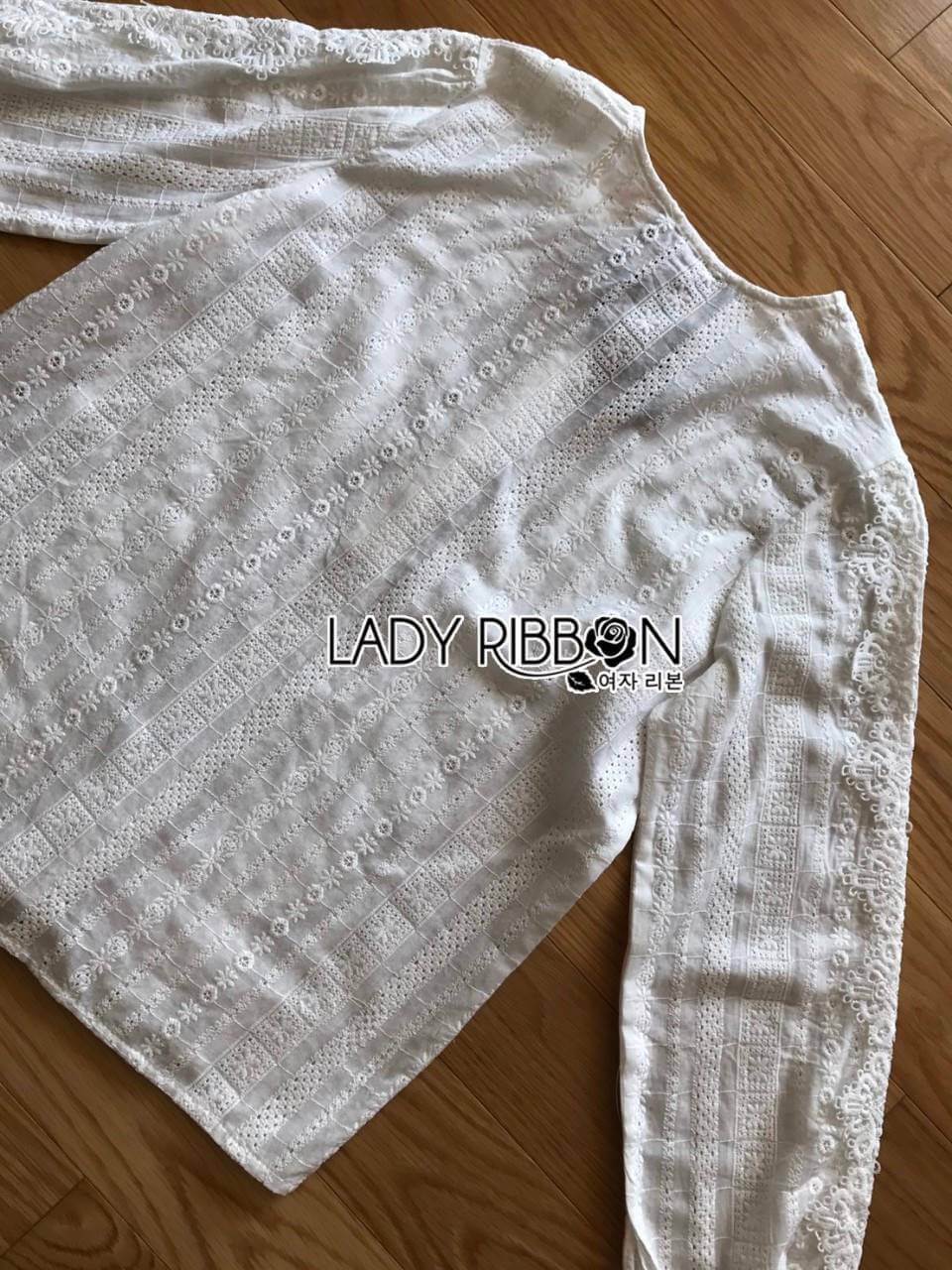 เสื้อแขนยาวผ้าลูกไม้สไตล์เบสิก