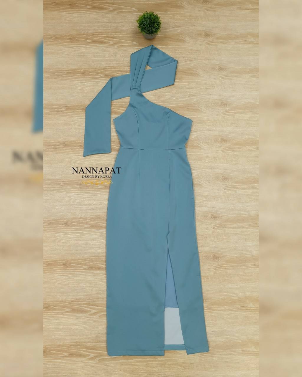 เดรสซิปหลังสะใบพันคอ