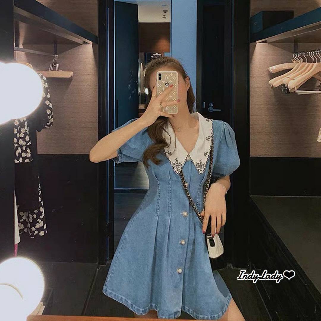 เดรสยีนส์คอปกกระดุมหน้า