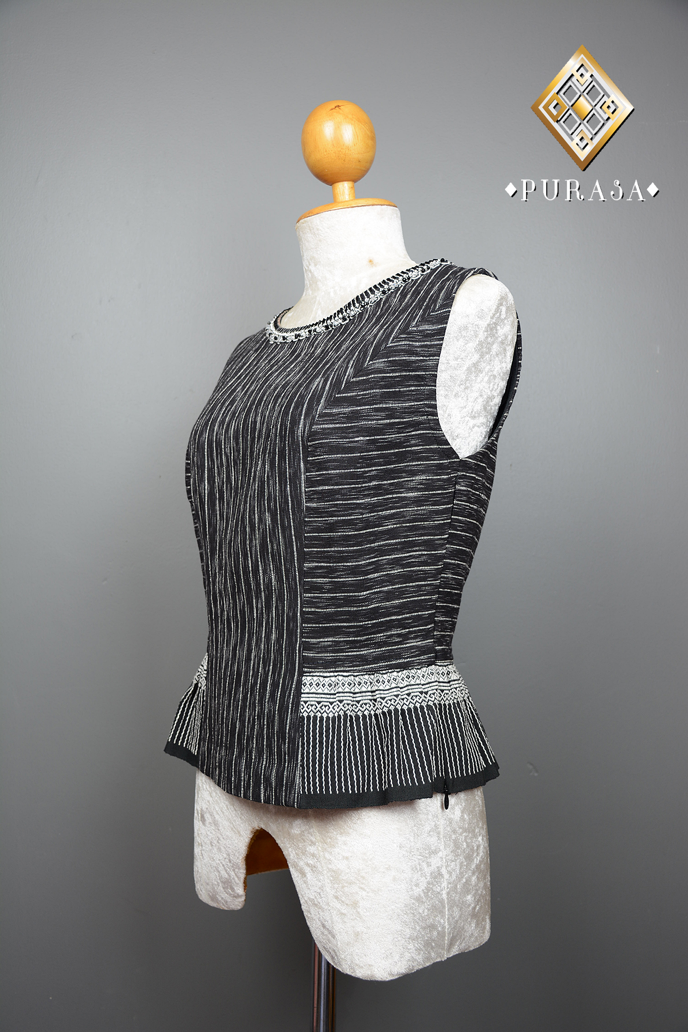 PUS014 เสื้อผ้าฝ้ายแต่งตีนจก