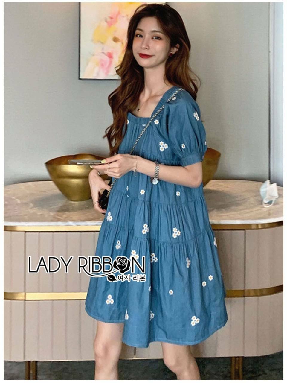 Mini Dress มินิเดรสยีนส์ปักดอกเดซี่