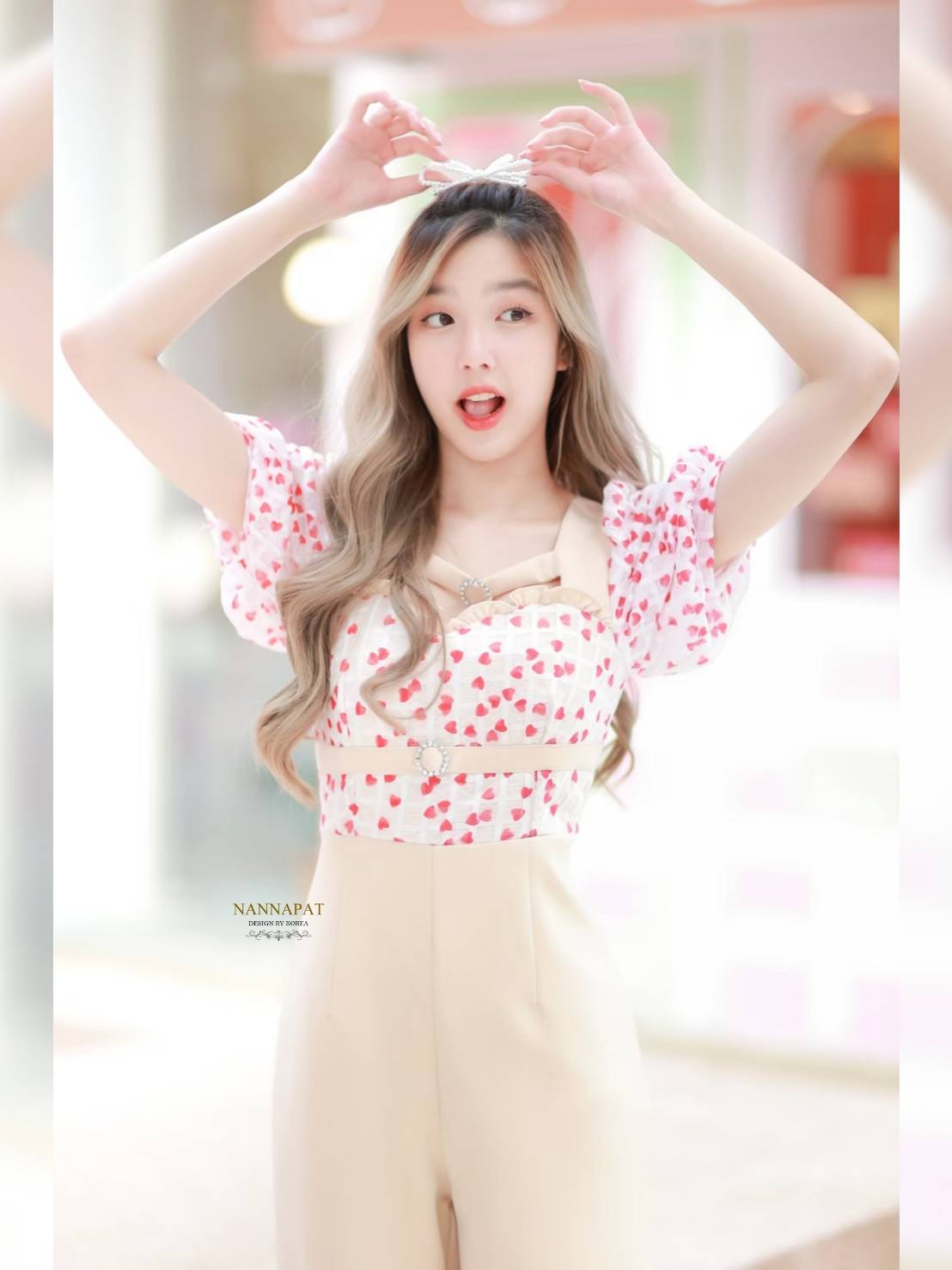 จั้มสูทต้อนรับวาเลนไทน์