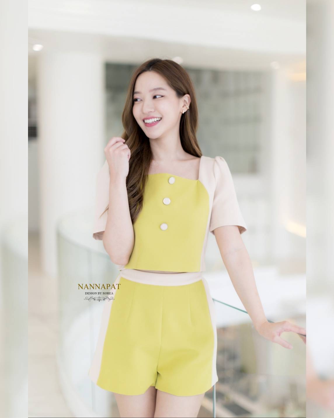 งานกระดุมหน้า กางเกงมีกระเป๋าข้าง ลายเสื้อ