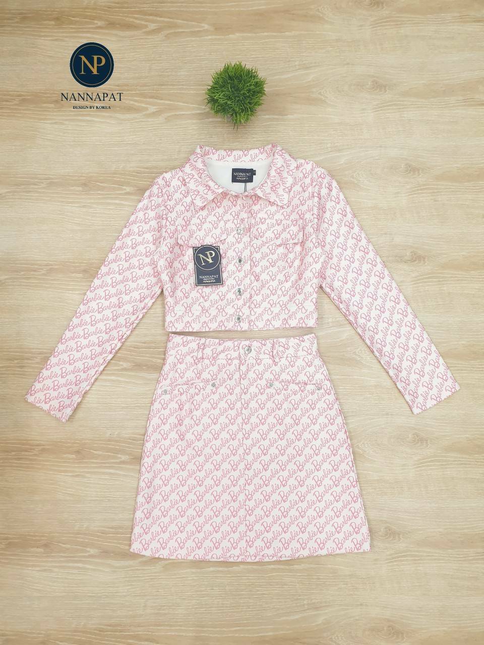 เสื้อกระดุมหน้ากระโปรงซิปหน้า