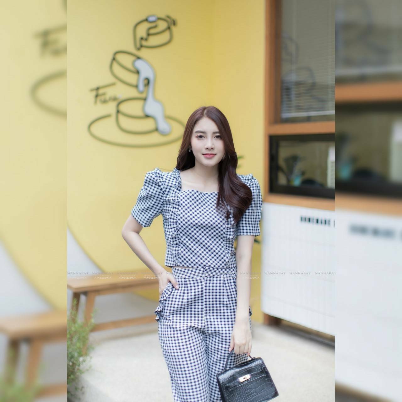 เสื้อซิปหลังแต่งระบายกางเกงมีกระเป๋า