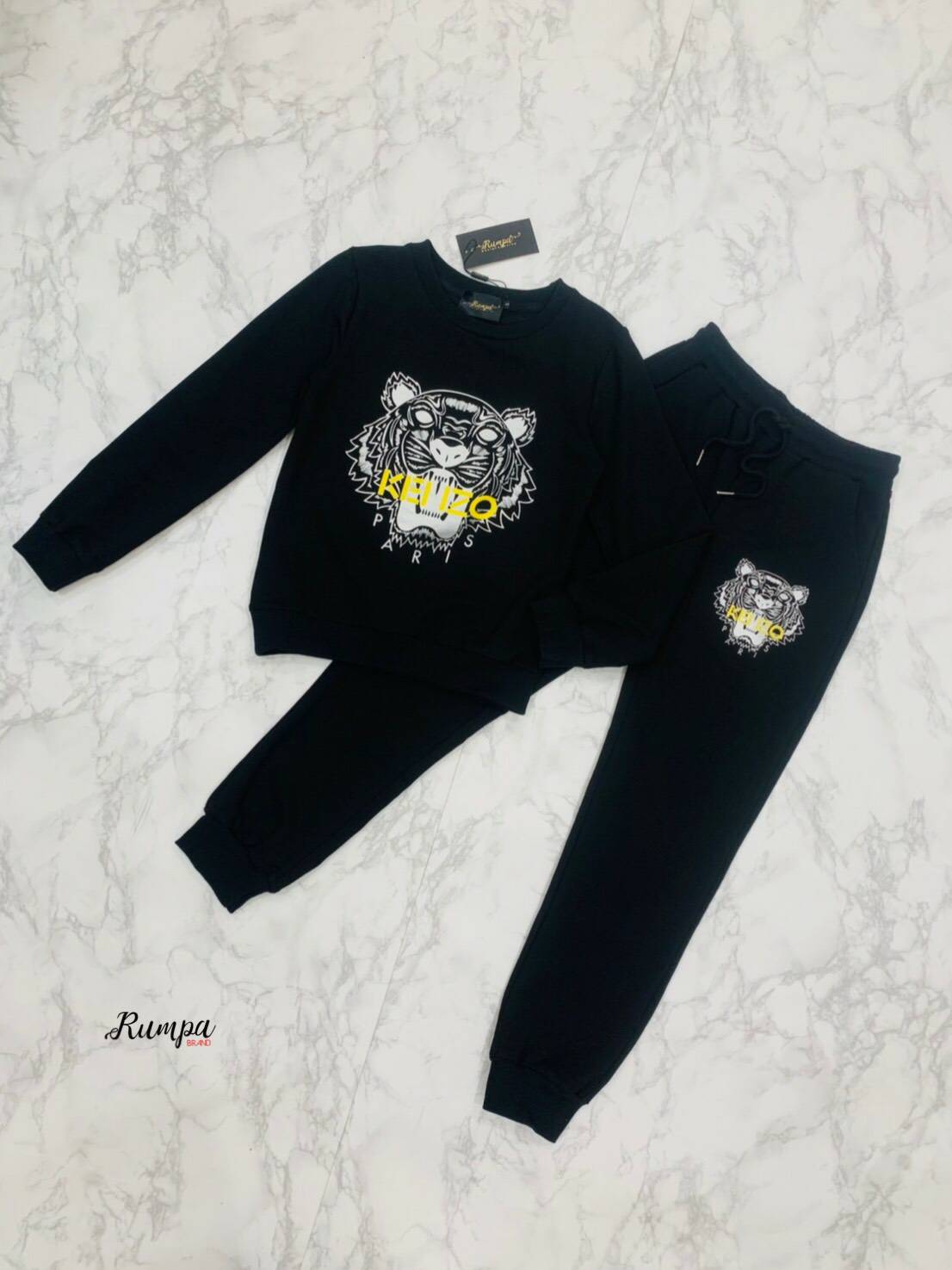 เซตฮอตเสื้อแขนสั้นกางเกงขายาว