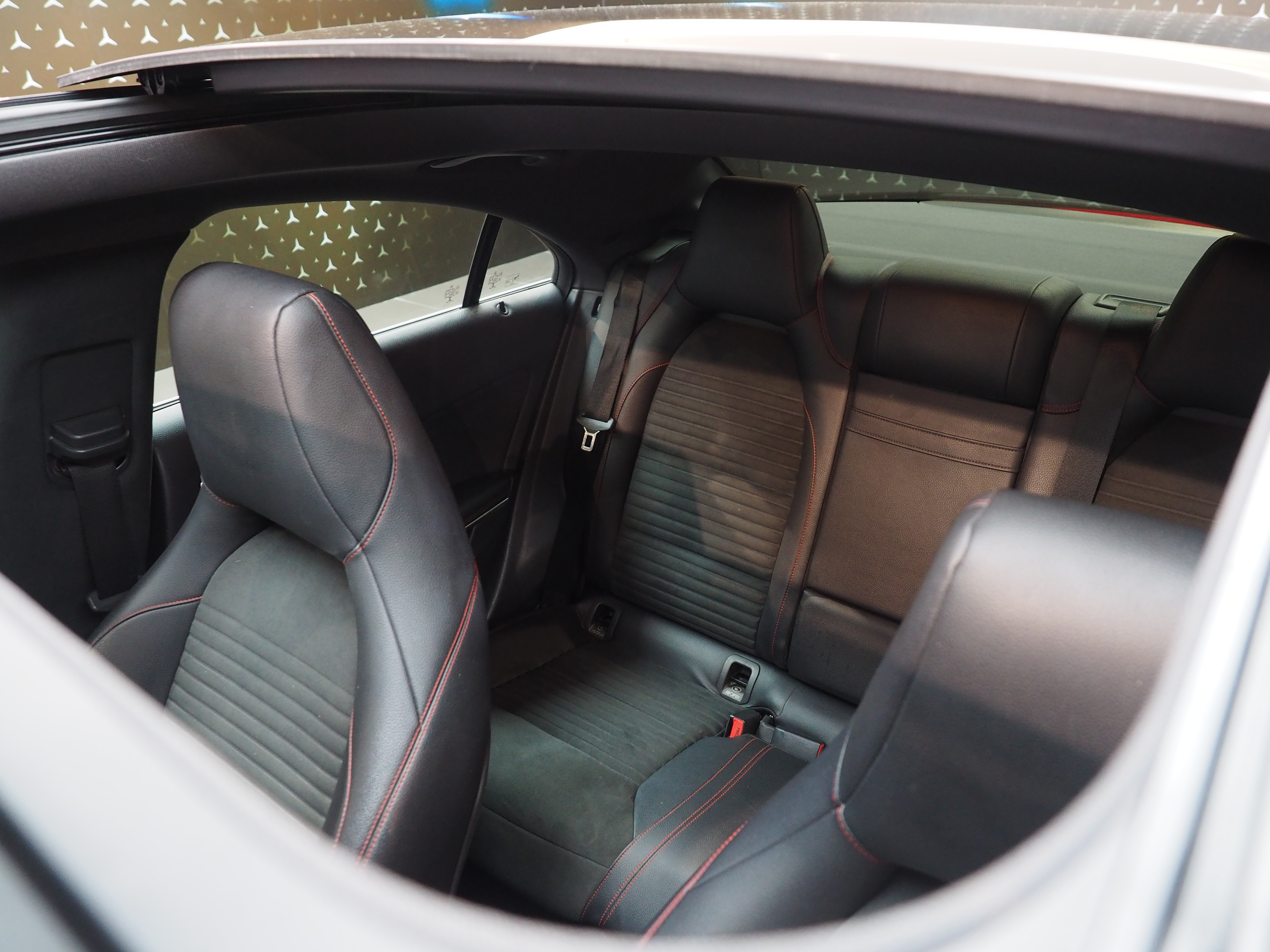 จองแล้ว CLA250 AMG W117