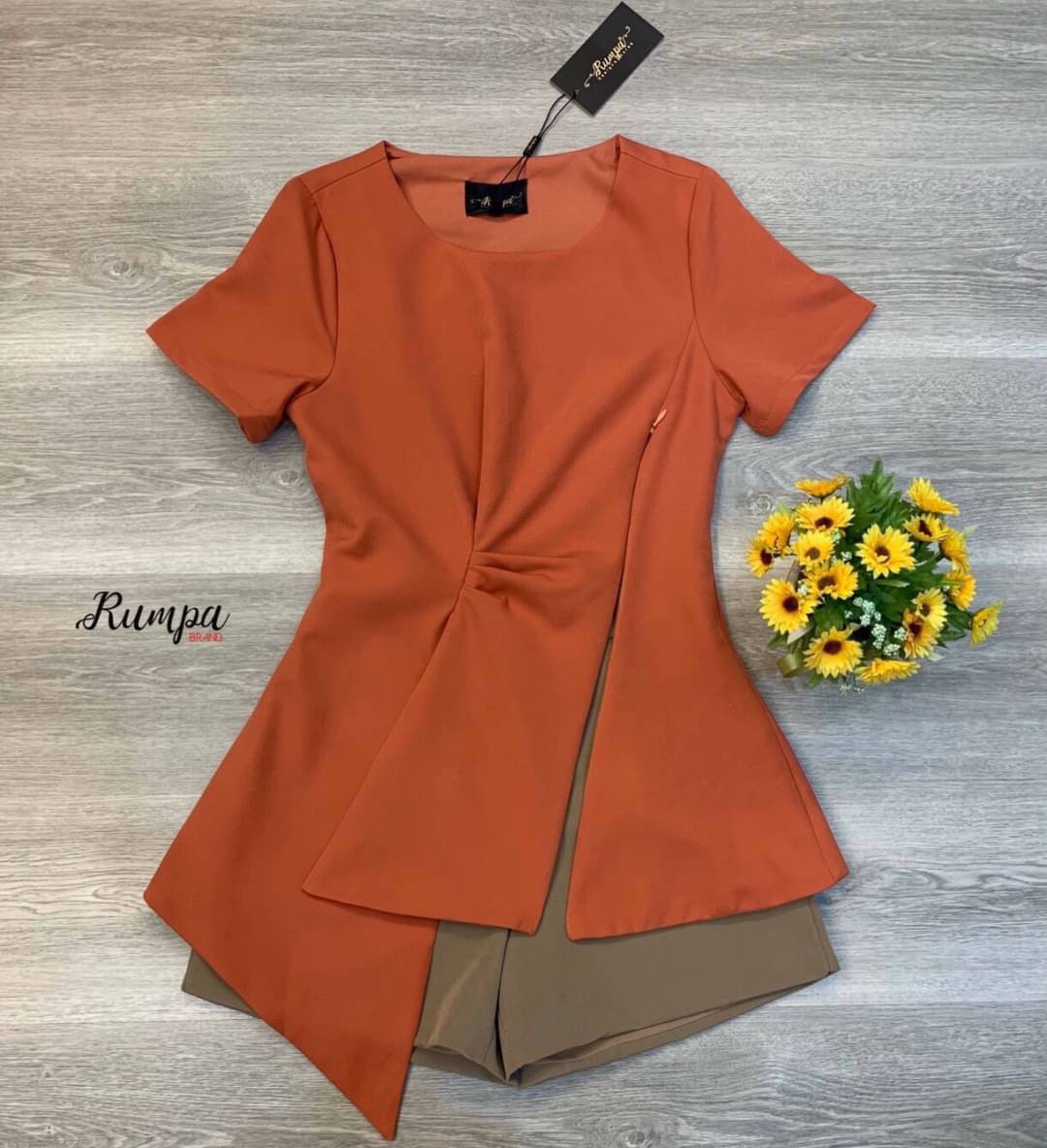 สื้อกางเกงขาสั้น