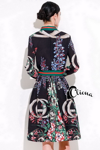 เสื้อเชิ๊ตแขนยาวคอปก