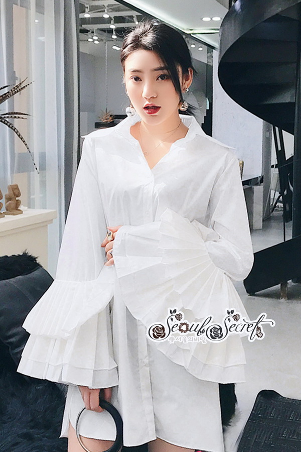 เดรสเชิ๊ทสีขาวคลาสสิคเดรสเชิ๊ททรงปล่อย