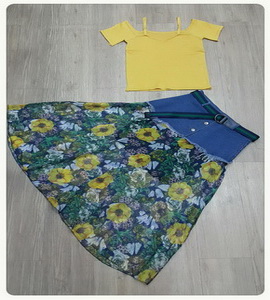 เสื้อพร้อมกระโปงเสื้อผ้าไหมพรมกระโปงท่อนบนเป็นยีนส์