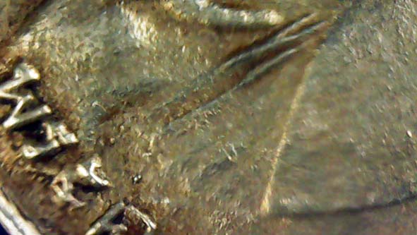 เหรียญรุนสองแจกพ่อครัวเนื้ออัลปาก้าหลวงพ่อแดงวัดเขาบันไดอิฐ องค์ที่ 1