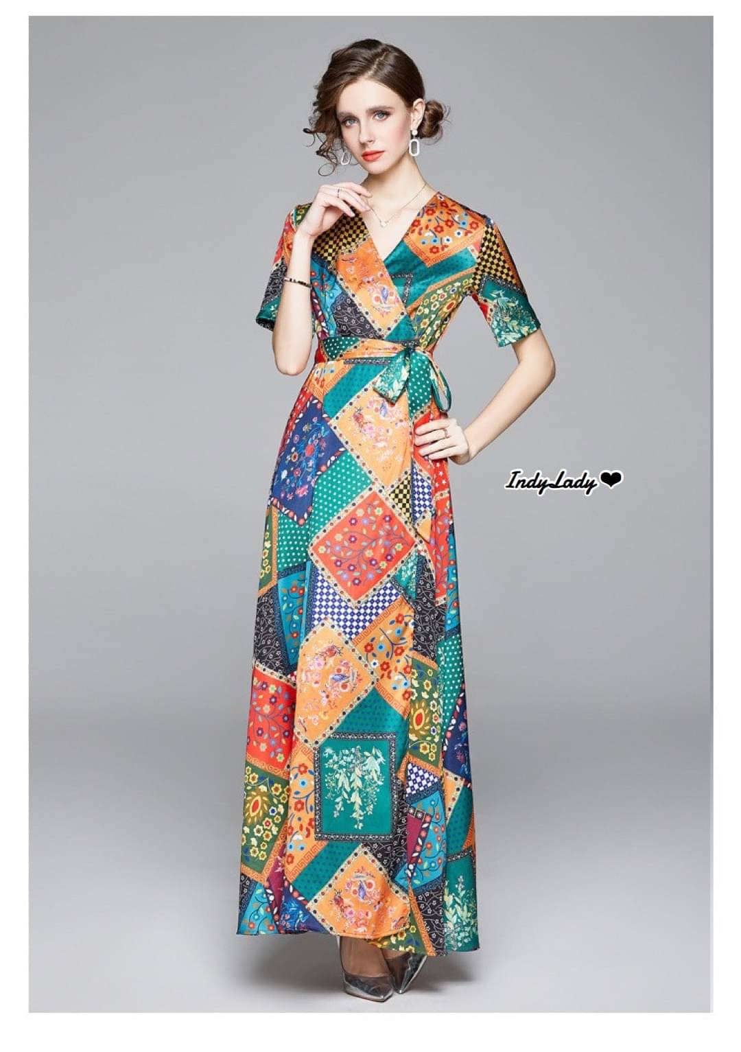 Dress คอวีไขว้หน้า ซิปหลัง