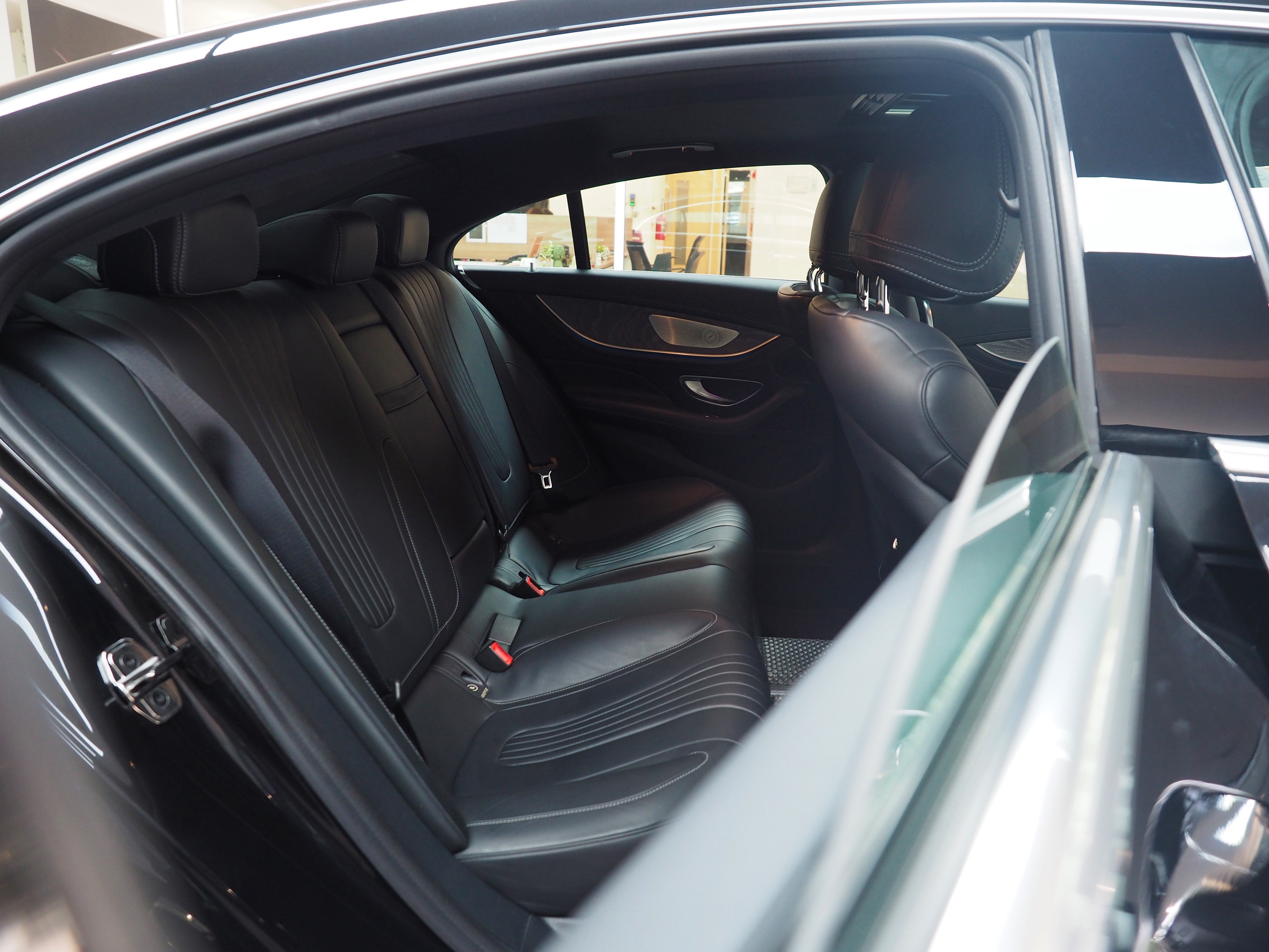 จองแล้ว CLS300d AMG Premium W257