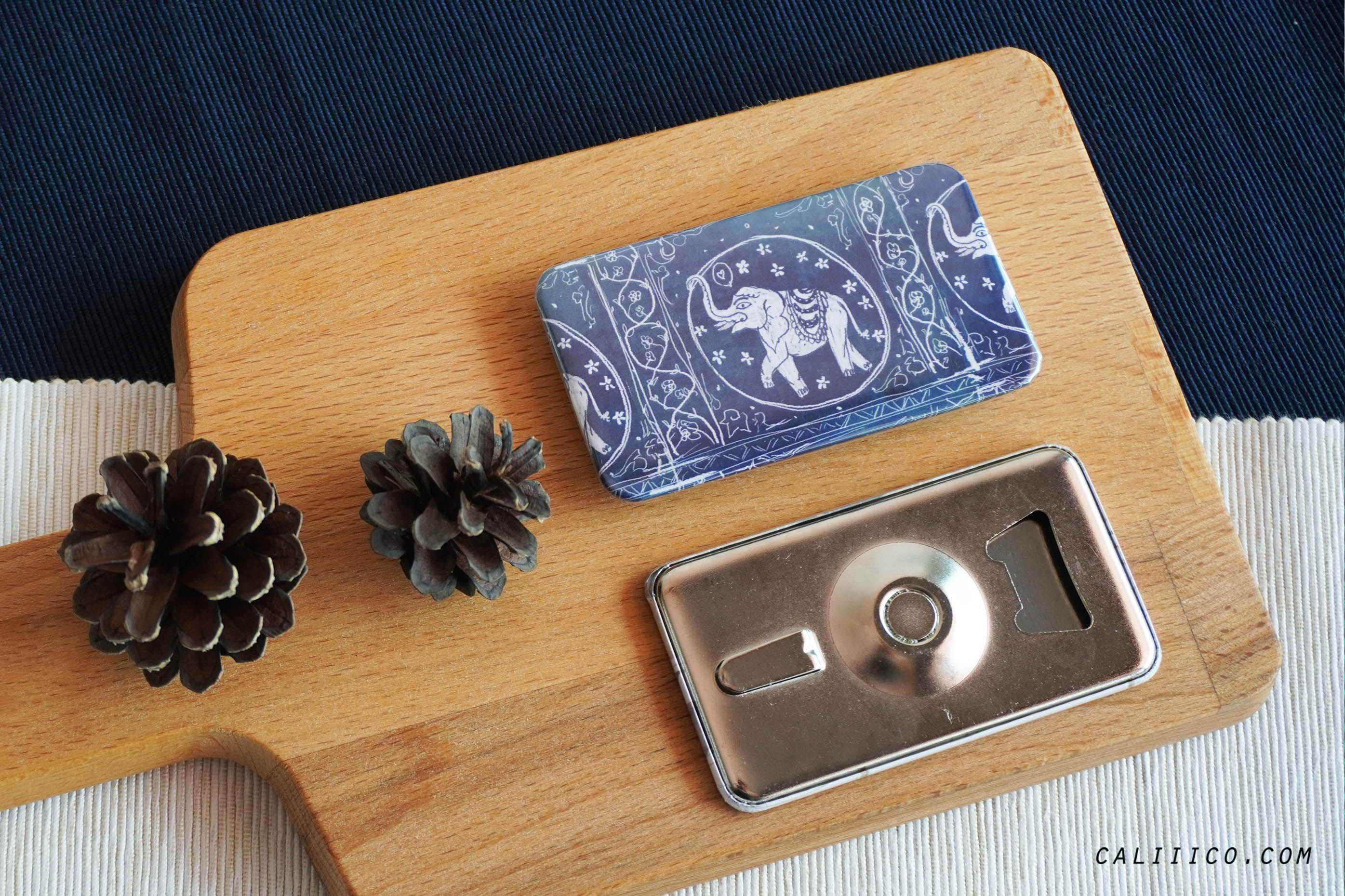 Caliiicoที่เปิดขวดพร้อมแม่เหล็ก ลายช้างบาติกbottle opener with magnet Chang Batique