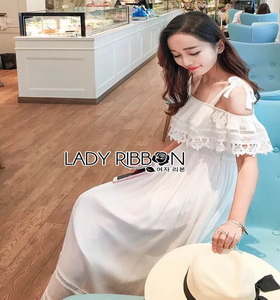 Lady Ribbon Maxi Dress เดรสยาว