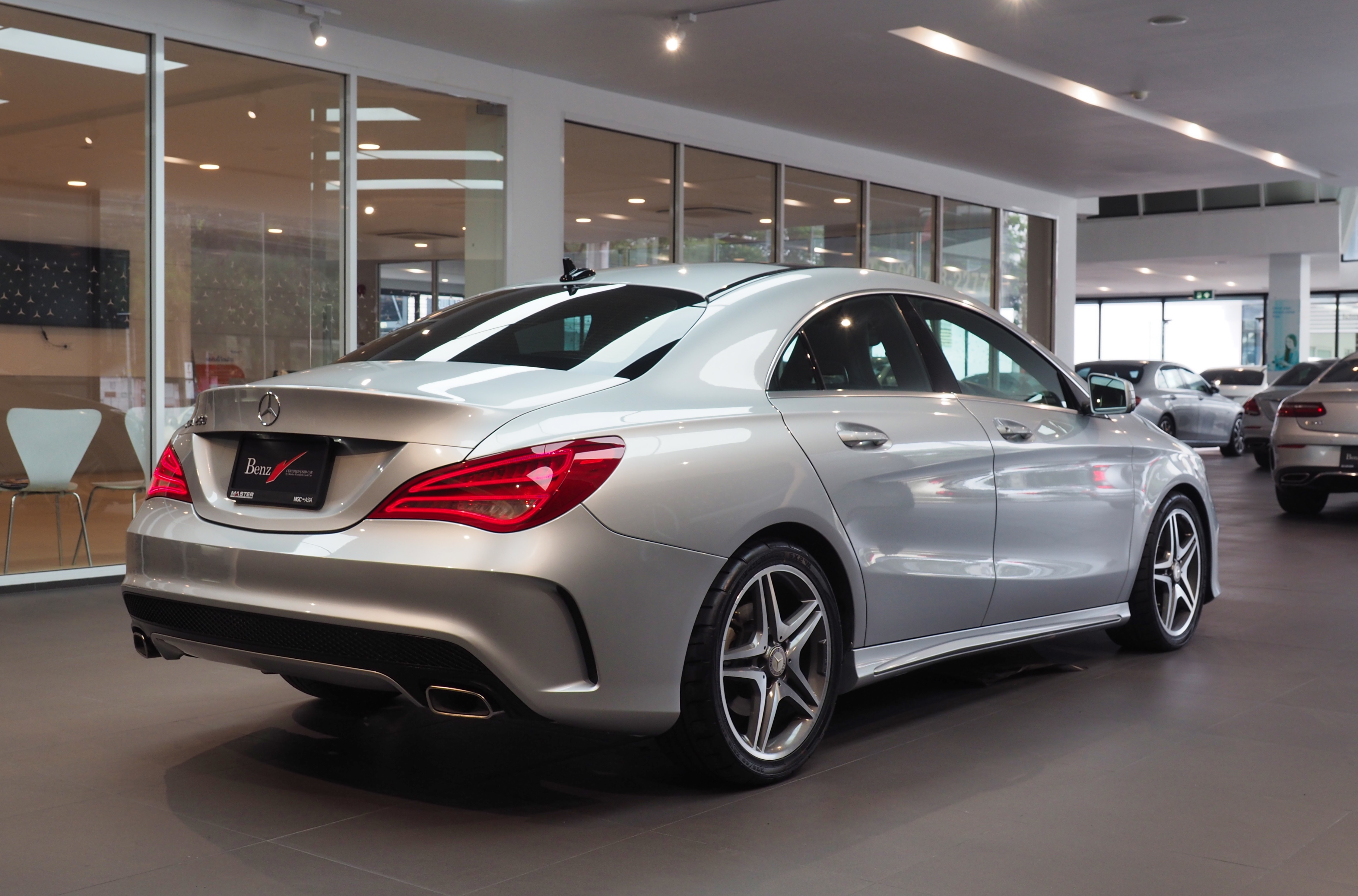 จองแล้ว CLA250 AMG W117