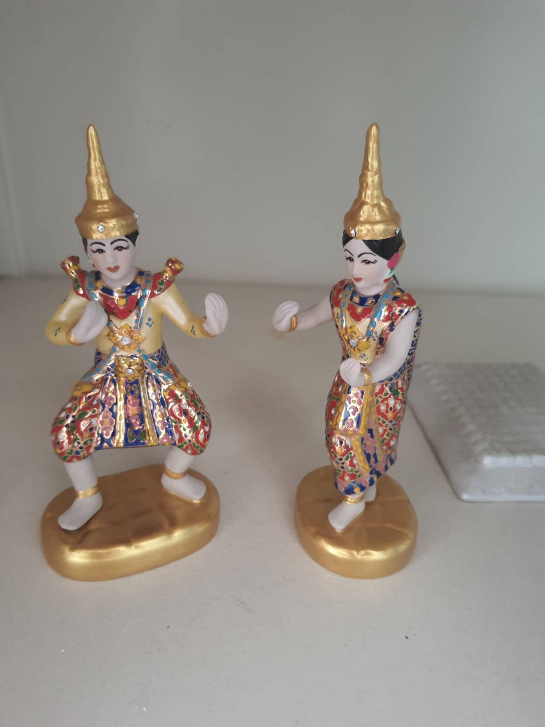 ตุ๊กตาละครรำคู่ละ