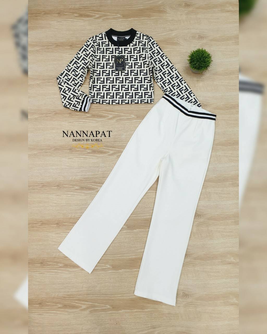 เดรสผ้าหนานุ่มใส่สบาย เสื้อสามารถสวมหัวได้