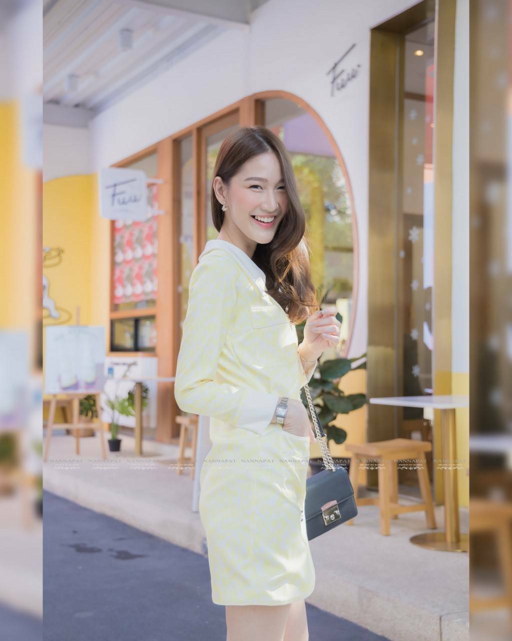 เดรสสูทกระดุมหน้ากระเป๋าคู่