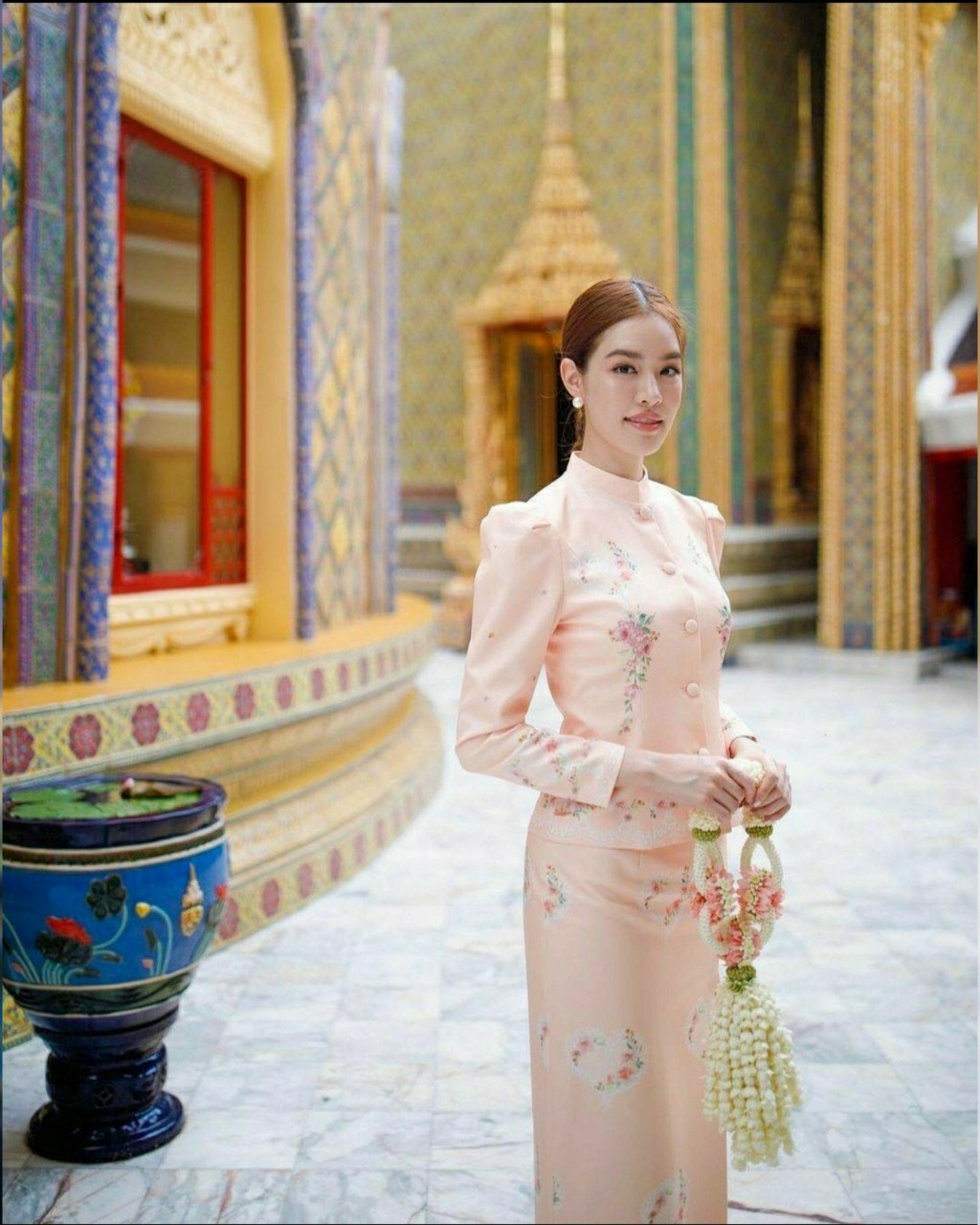 ผ้าสูทเนื้อนิ่มมีซับในทั้งชุด