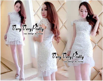 Lady Ribbon Online เสื้อผ้าแฟชั่นออนไลน์ขายส่ง เลดี้ริบบอนของแท้พร้อมส่ง Veryverypreppy เสื้อผ้า VP05240716 Florals White Elegance Korea Dress