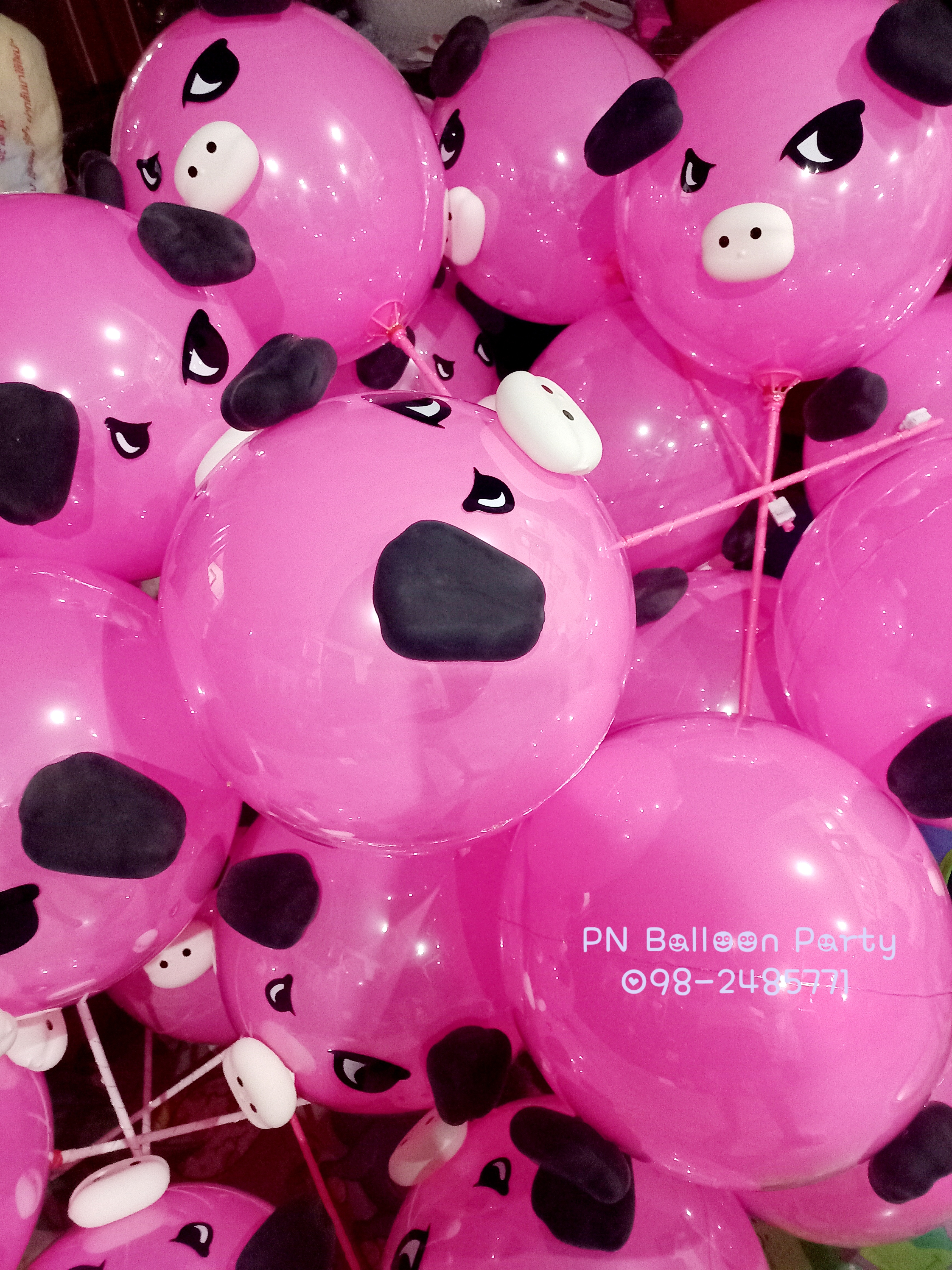 ลูกโป่งตุ๊กตา แท่งไฟกระพริบ สามารถสั่งทำได้ มีพร้อมส่งในไทย