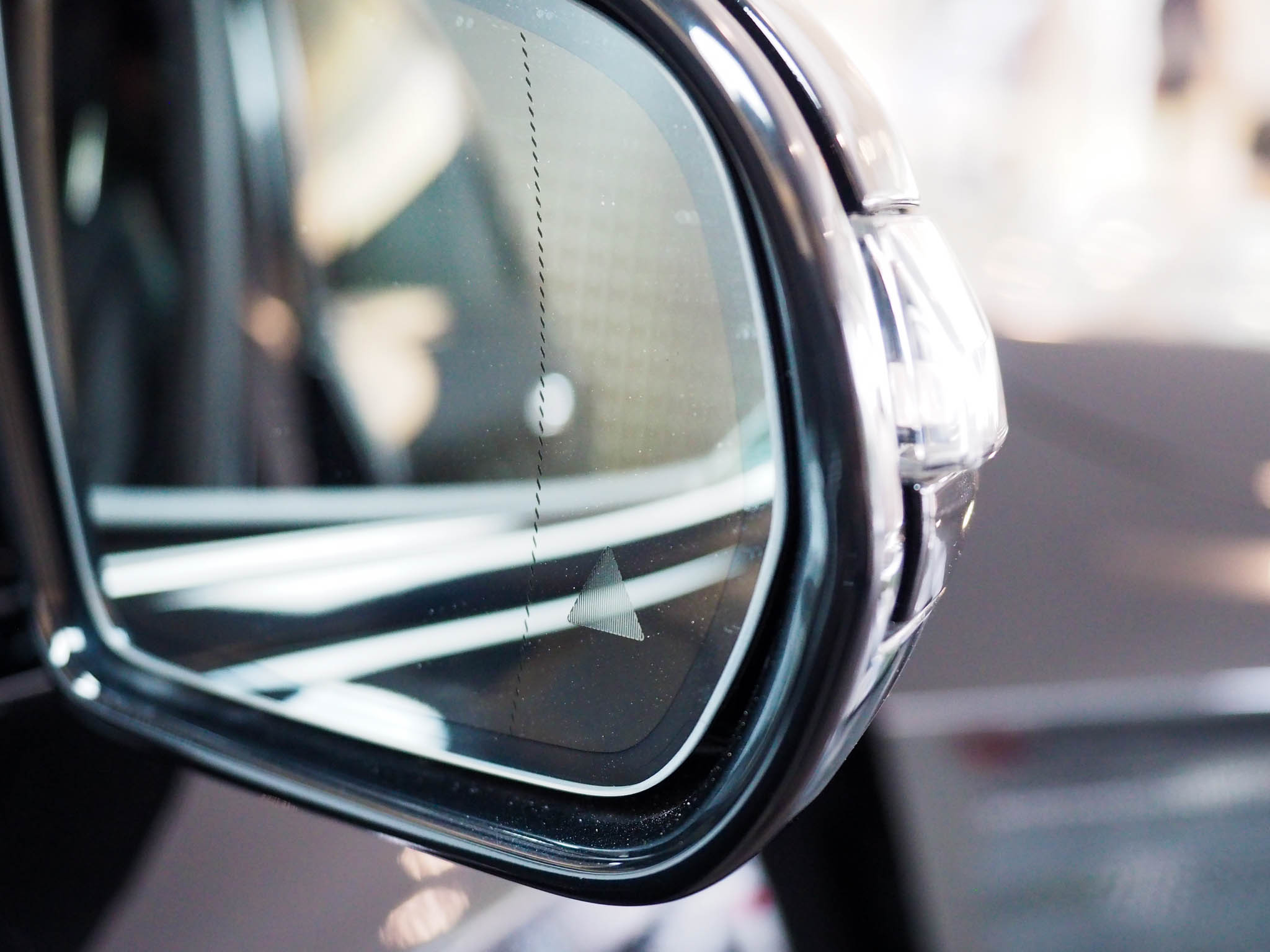 จองแล้ว E350e AMG Plug in Hybrid W213