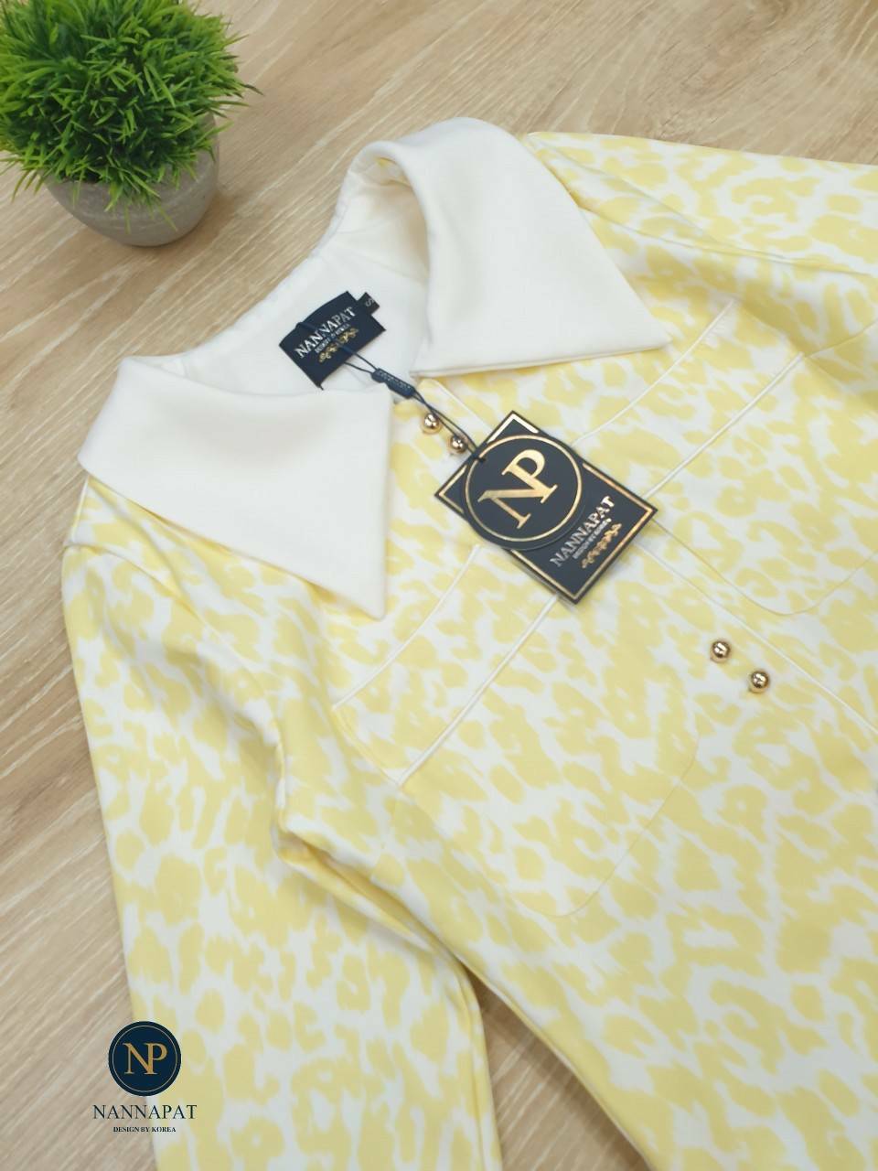 เดรสสูทกระดุมหน้ากระเป๋าคู่