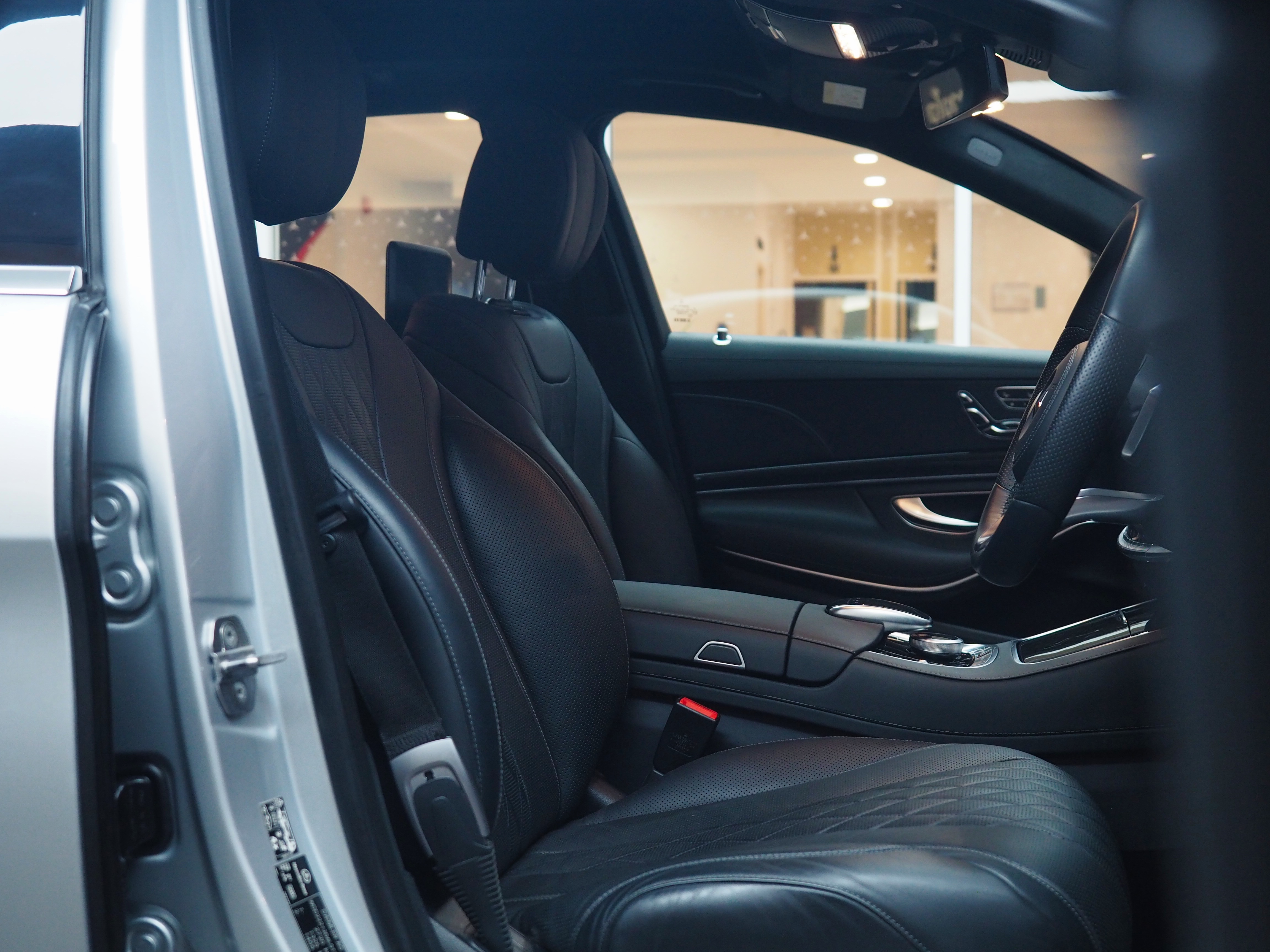 จองแล้ว S350d AMG Premium W222