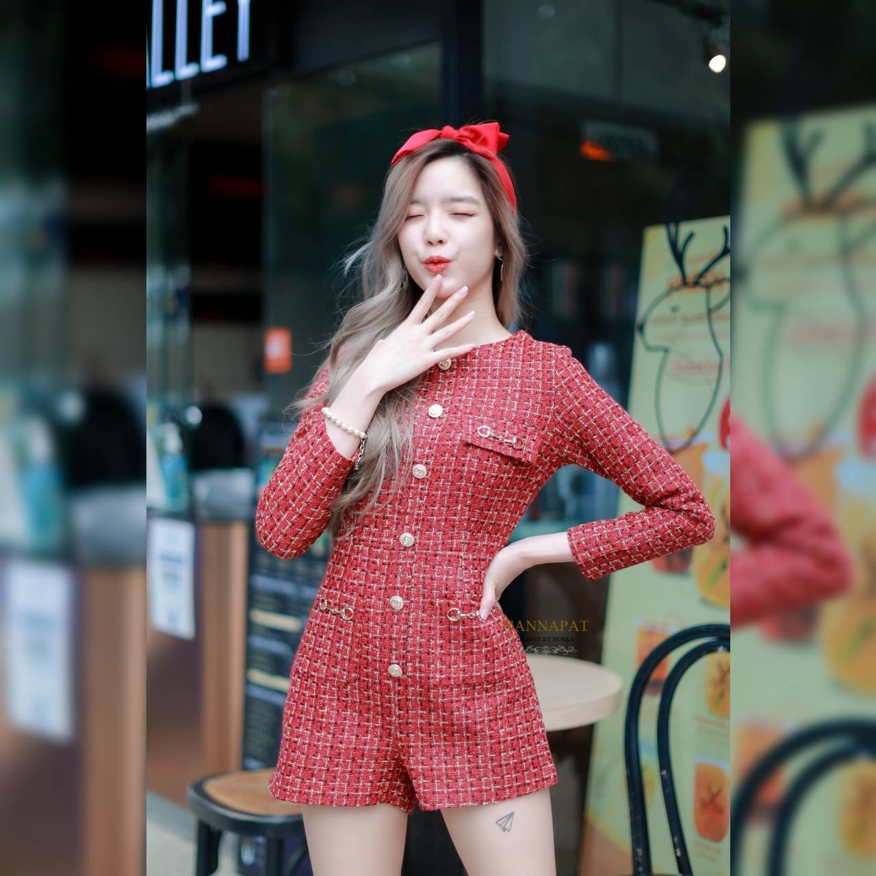 เพลสูทสีแดงมีเทรคเจอร์ในตัว หนานุ่ม
