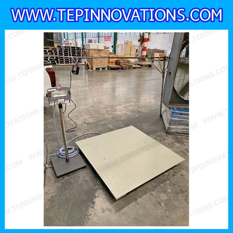 เครื่องชั่งตั้งพื้น 1000กิโลกรัม เครื่องชั่งดิจิตอล1000kg เครื่องชั่ง 1000 kg ตาชั่ง 1000kg ความละเอียด 100g ขนาดแท่นชั่ง 120x120 cm. เครื่องชั่งยี่ห้อ OHAUS รุ่น Defender 3000 (DT33P)