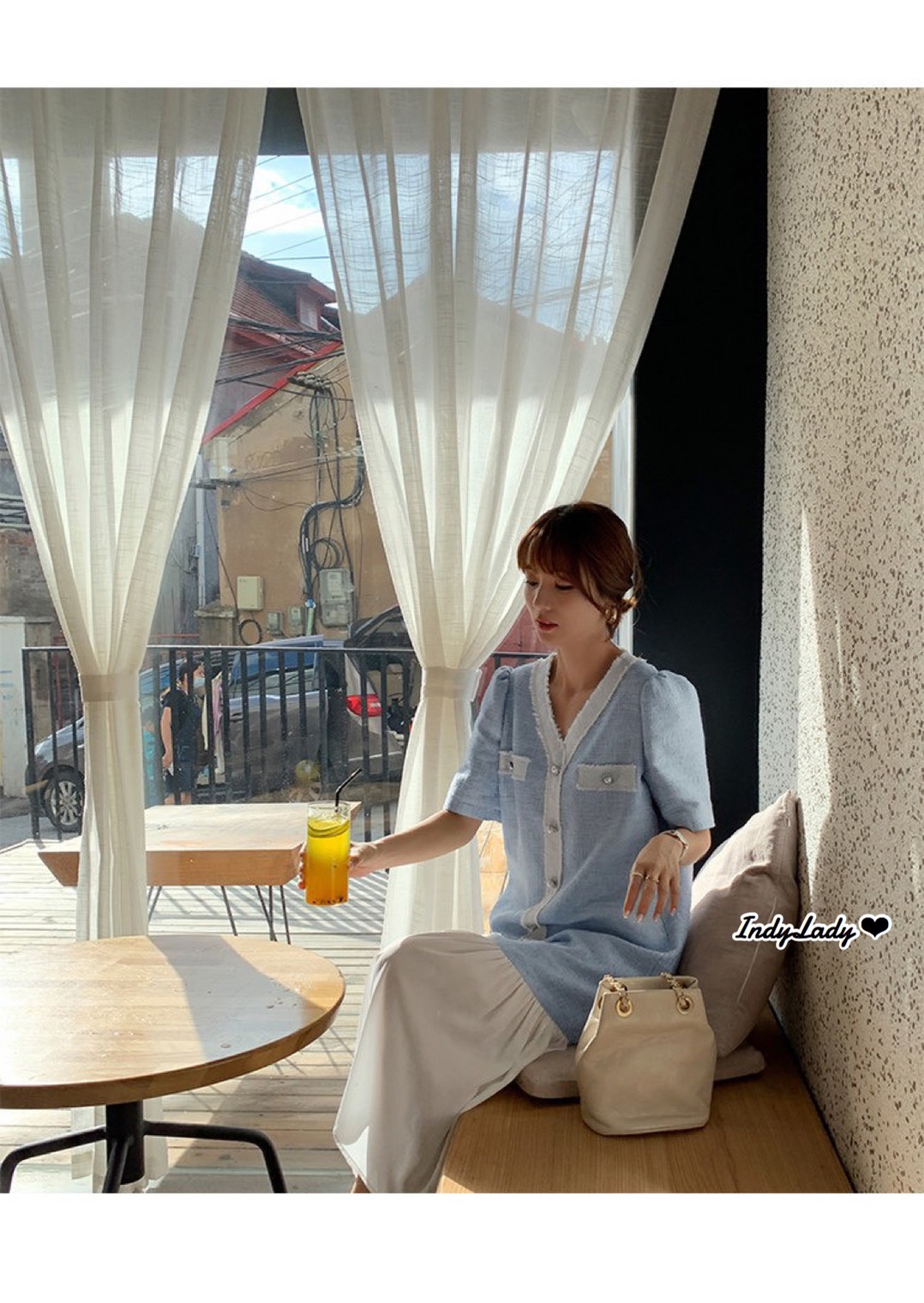 Dress แขนสั้นแต่งกระดุมเก๋ๆ