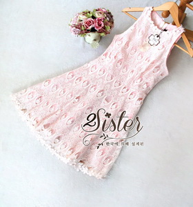 เสื้อผ้าลูกไม้เกรดดีทอฉลุลาย เสื้อผ้าแฟชั่นงานมีซับใน