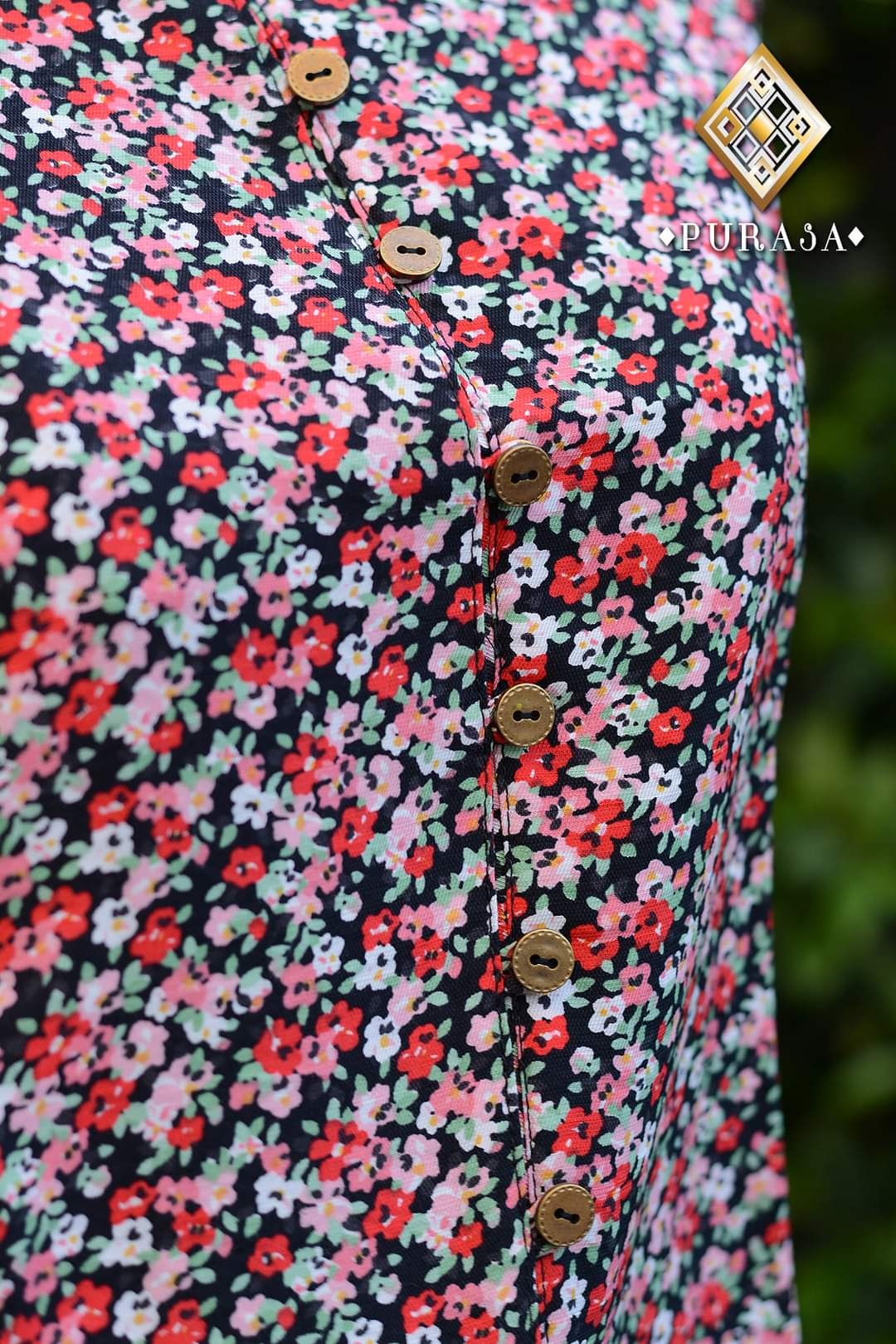 เสื้อลายดอก