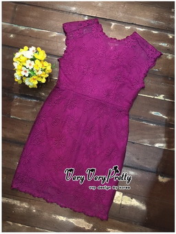 Lady Ribbon Online ขายส่งเสื้อผ้าออนไลน์ Very very pretty เสื้อผ้า VP0110816 Luxurious Floral Embroidery Lace Dress
