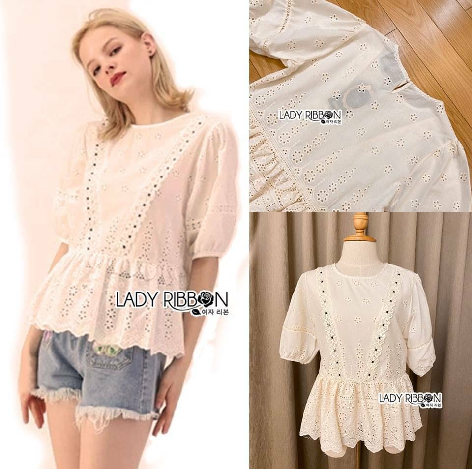 เสื้อตัวสั้นสีครีมตัวนี้เป็นผ้าคอตตอน