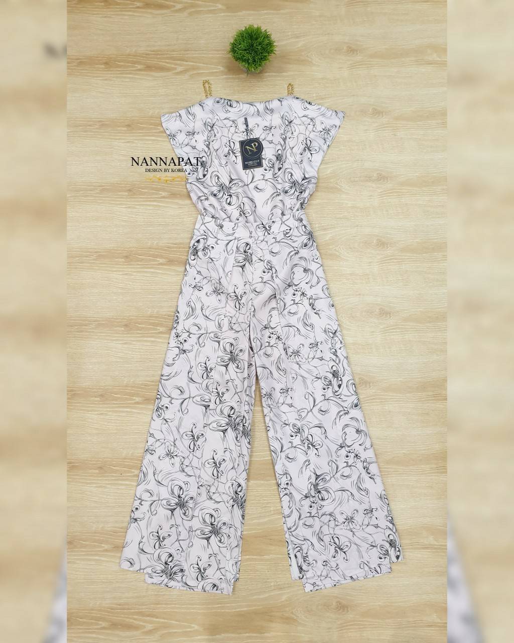 เสื้อไหล่โซ่ทองสามารถสวมหัวได้