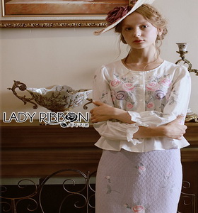 Lady Ribbon Rose Embroidered Peplum Top เสื้อผ้าคอตตอน