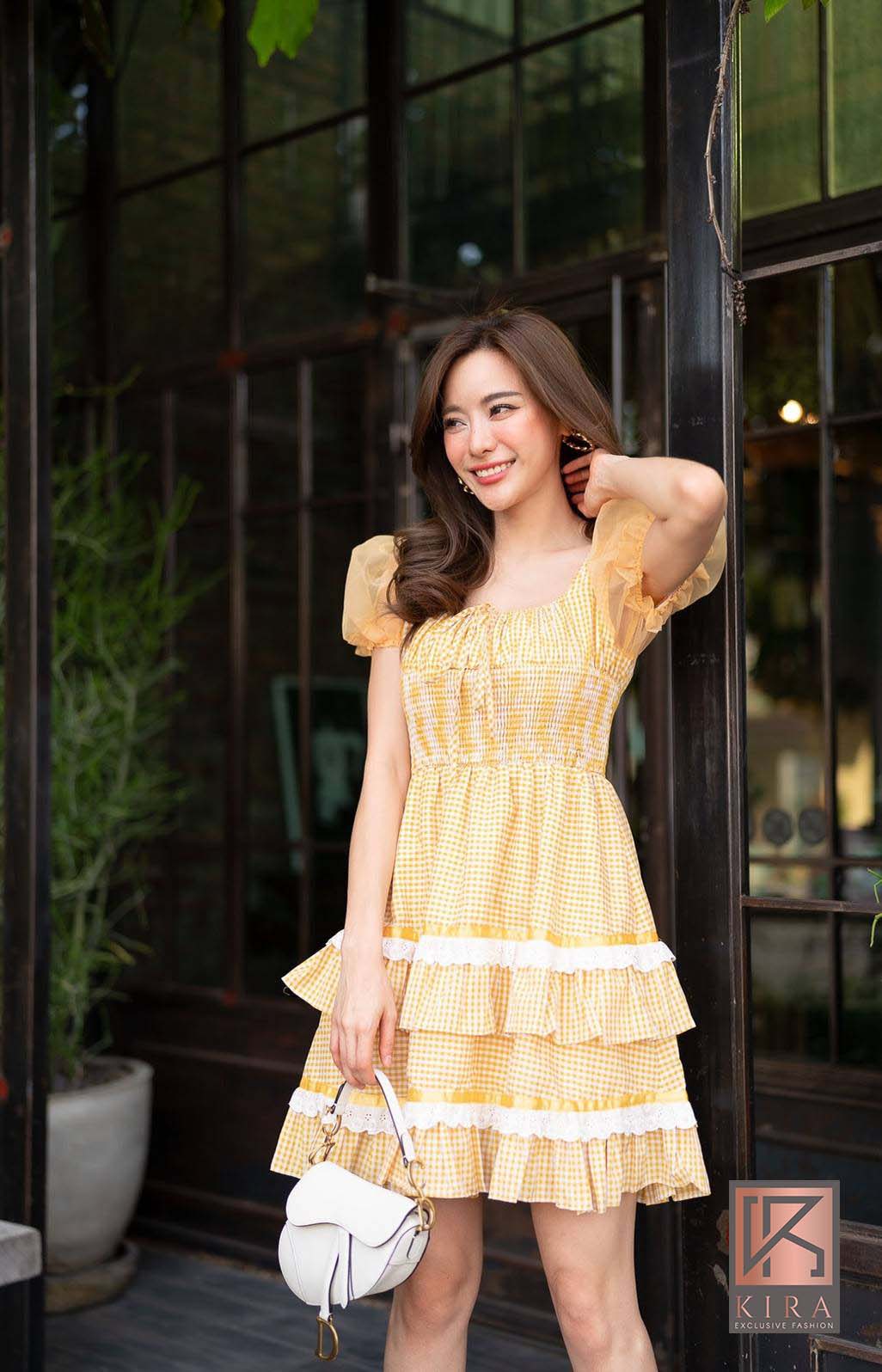 เดรสลายสก็อต แต่งเเขนทรงตุ๊กตา