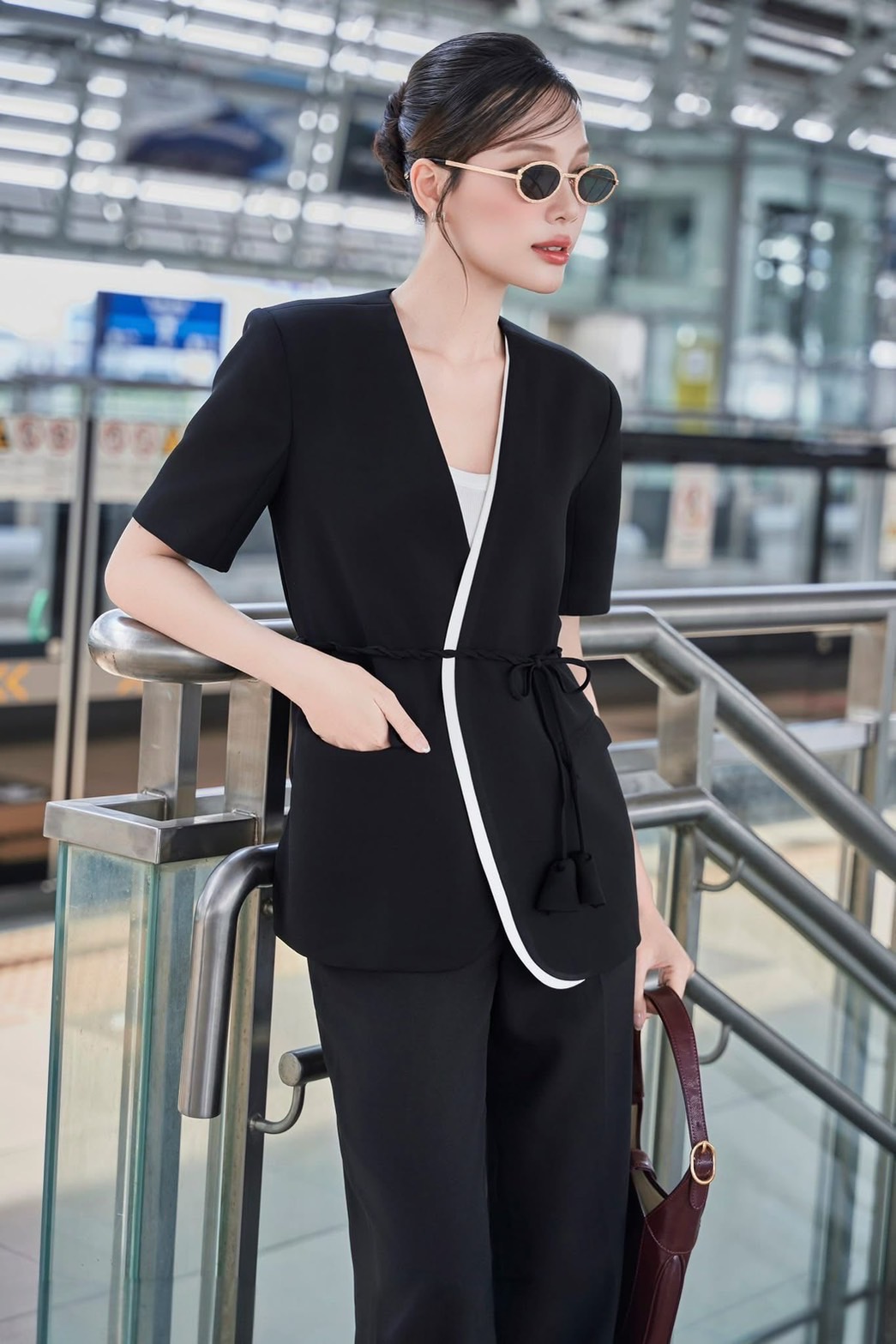 เสื้อคลุมเบเซอร์ แขนสั้น