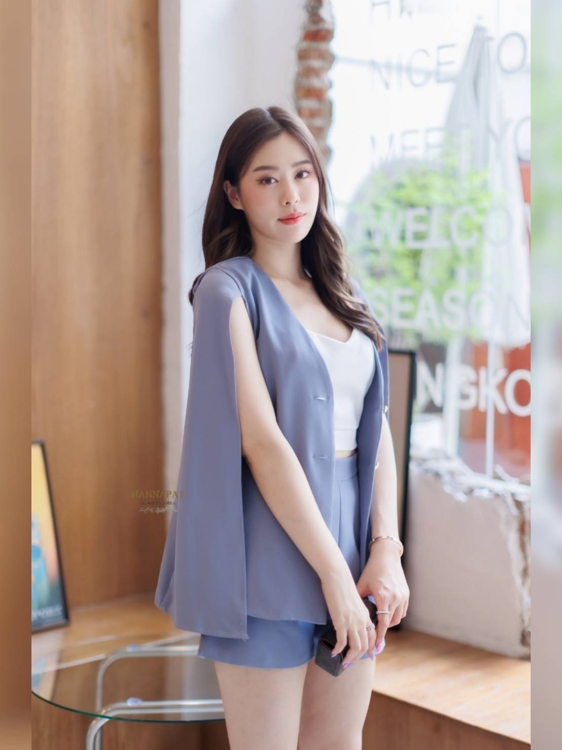 เสื้อสูทกระดุมหน้า พร้อมเสื้อคร็อป